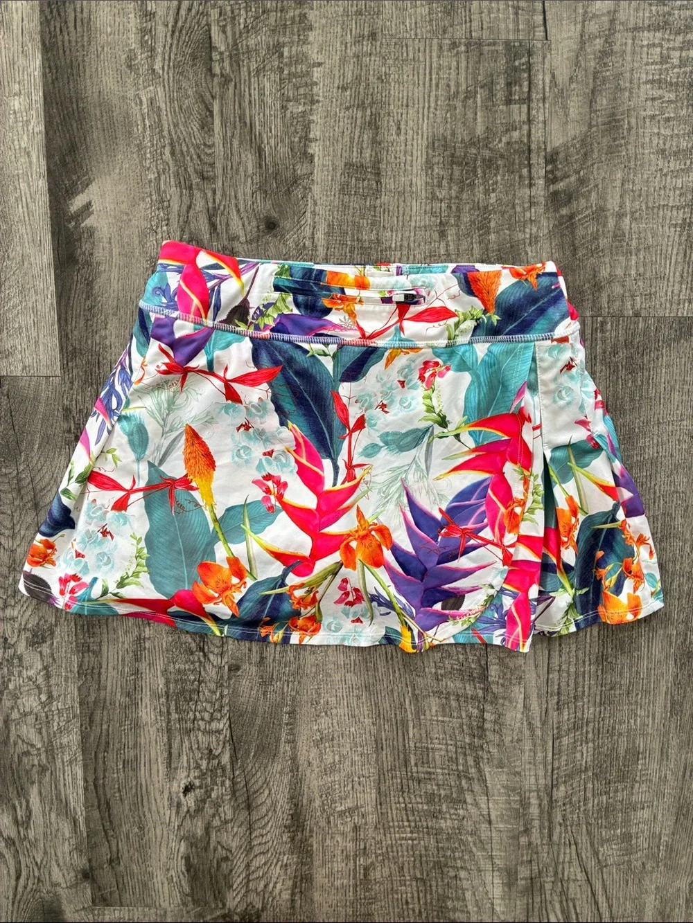 Athleta Speed Skort ✧ Tropical Floral ✧ Size M